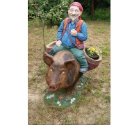 Садовая фигура свинопас с кашпо (цветник)